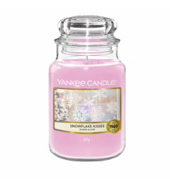 Snowflake Kisses - Yankee Candle mirisna sveća L (slatko voće, cveće, sandalovina, mošus...)